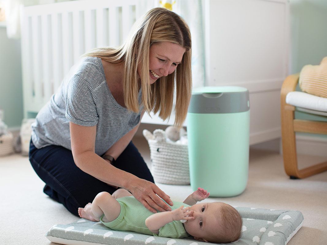 Immagine di Tommee Tippee contenitore getta pannolini Sangenic Twist & Click verde