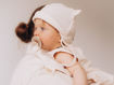 Immagine di Wooly Organic cappello in mussola con orecchie orso natural ecru tg 48/50